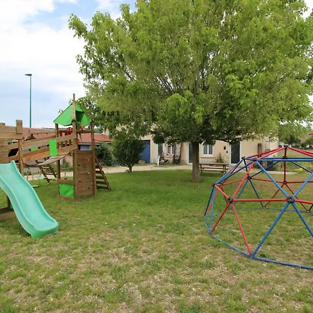 Lejlighed Centre - Full Climatisation - 3 - 7 Couchages - 10 Personnes - Parking Proche - Terrain 800m2 - Balneotherapie - Air De Jeux Exterieurs - Confort - Gere Par Prestazen'services *