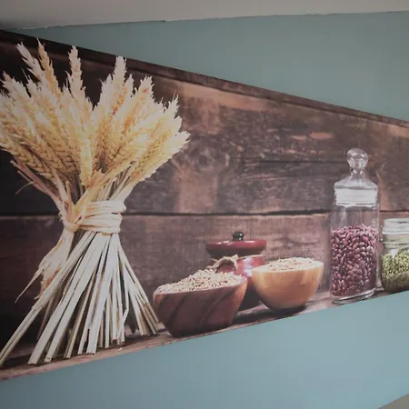 Appartamento Centre - Full Climatisation - 3 - 7 Couchages - 10 Personnes - Parking Proche - Terrain 800m2 - Balnéothérapie - Air De Jeux Extérieurs - Confort - Géré Par Prestazen'services Verdun-sur-Meuse