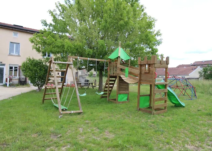 Centre - Full Climatisation - 3 - 7 Couchages - 10 Personnes - Parking Proche - Terrain 800m2 - Balneotherapie - Air De Jeux Exterieurs - Confort - Gere Par Prestazen'services *